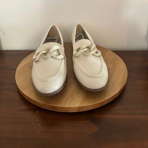 Anne Klein Cream Loafers